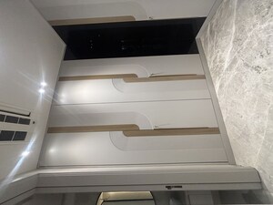 Furnished Amenities in 4 BHK Independent House at South Extension ii – for Sale