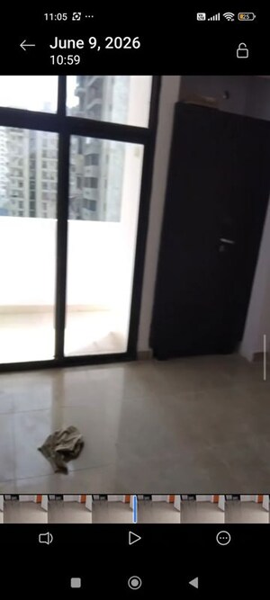 Room in 2.5 BHK Apartment at Ajnara Integrity, Raj Nagar Extension – for Sale