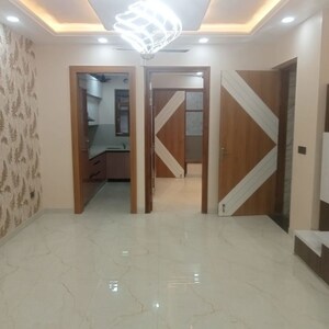 Room in 4 BHK Builder Floor at BPTP District Faridabad, Sector 81 – for Sale