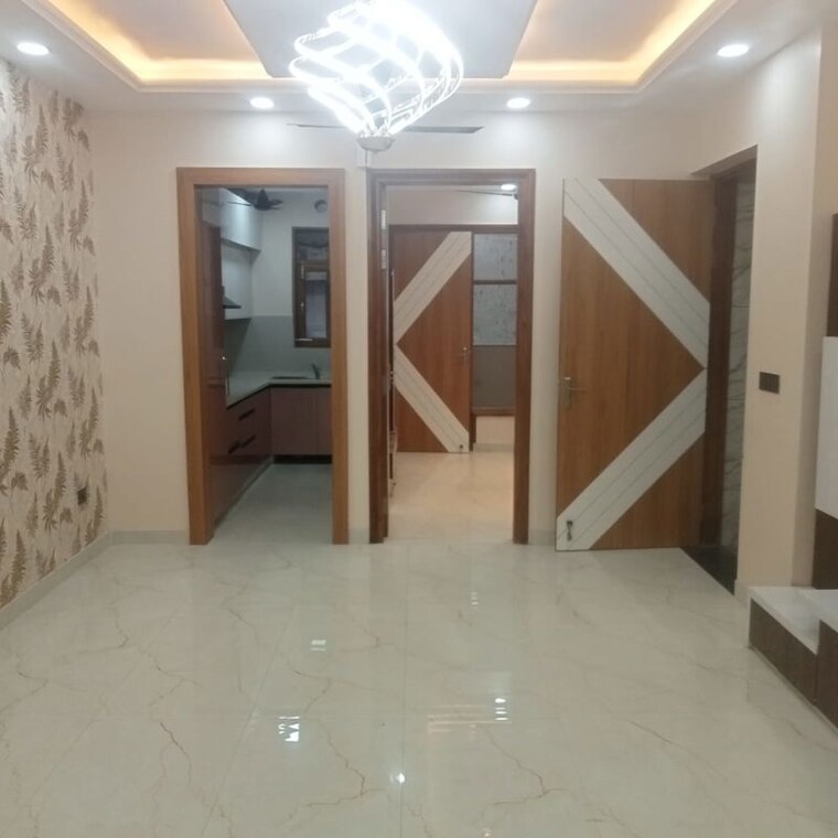 Room, bptp-district-faridabad 4 Bedroom 2475 Sq.Ft. Builder Floor In Sector 81 Faridabad 10435103