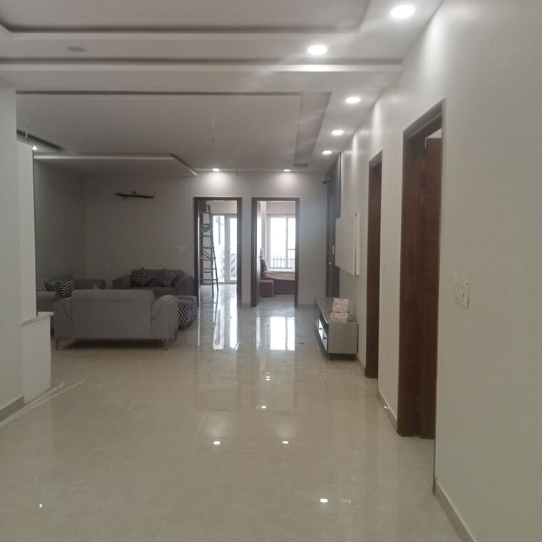 undefined, bptp-district-faridabad 4 Bedroom 2475 Sq.Ft. Builder Floor In Sector 81 Faridabad 10435103