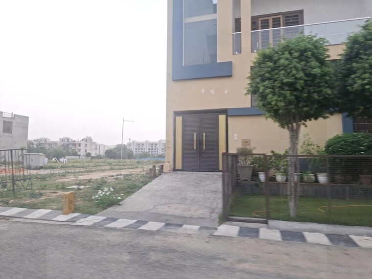 Exterior View, sector 7 wave city  194 Sq.Yd. Plot In Sector 7 Wave City Ghaziabad 10435083