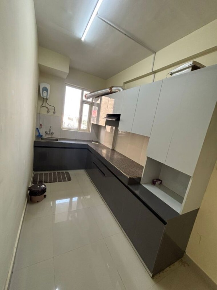 Kitchen, pyramid-fusion-homes 2 Bedroom 760 Sq.Ft. Apartment In Sector 70a Gurgaon 10435151