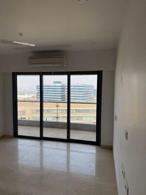 Room in 4 BHK Apartment at G Block Bkc – for Sale