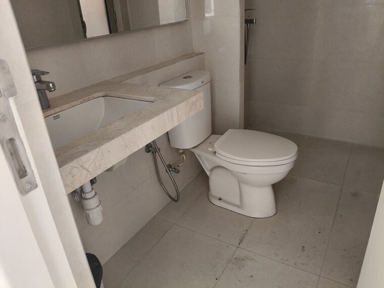 Bathroom, hiranandani-estate-barca 2 Bedroom 720 Sq.Ft. Apartment In Ghodbunder Road Thane 10435183