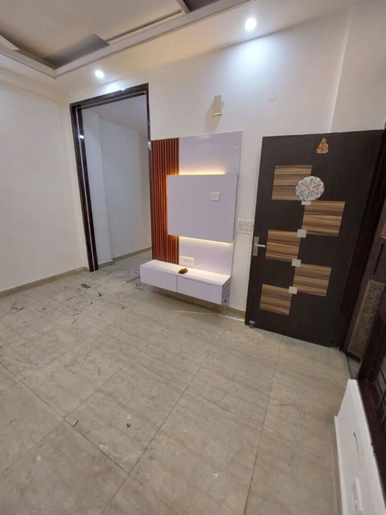 Room, khanpur 3 Bedroom 955 Sq.Ft. Builder Floor In Khanpur Delhi 10435197