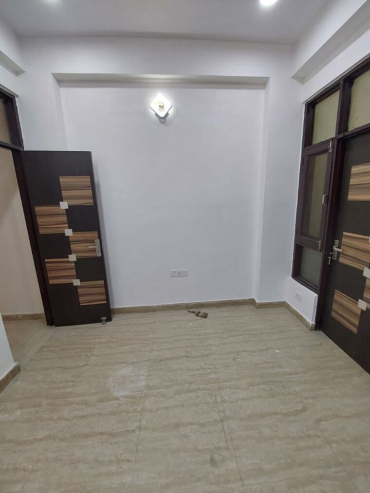 Room, khanpur 3 Bedroom 955 Sq.Ft. Builder Floor In Khanpur Delhi 10435222