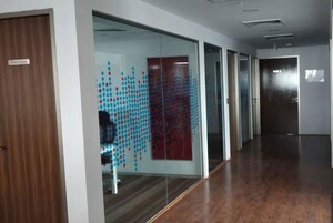 Furnished Amenities in  Office Space at Palasia Square – for Rent