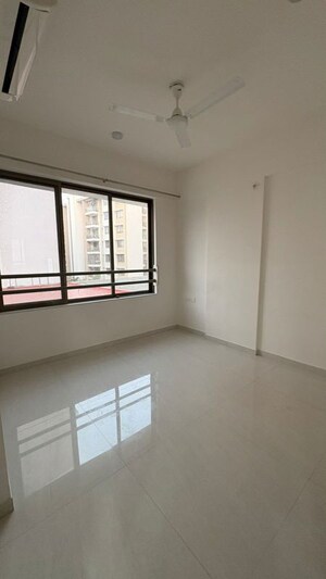 Room in 2 BHK Apartment at Lodha Eternis, Andheri East – for Rent