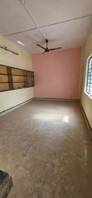 Room in 3 BHK Independent House at Keshar Complex, Dhankawadi – for Sale