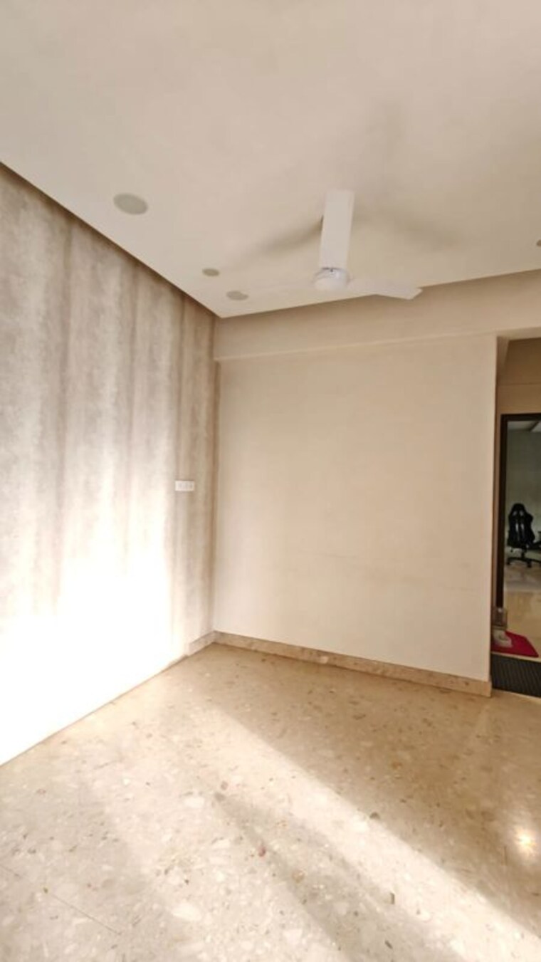 Room, satellite-tower 2 Bedroom 900 Sq.Ft. Apartment In Goregaon East Mumbai 10435296