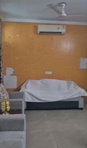 Bedroom in 2 BHK Apartment at Preet Colony – for Rent