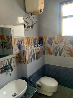Team Area in 3 BHK Builder Floor at Tigra – for Rent