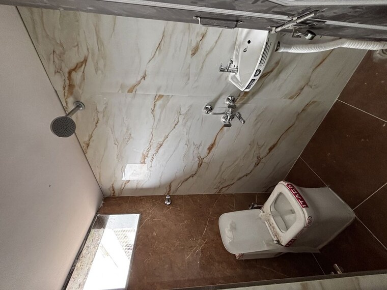 Bathroom, arundathi-nilayam-gachibowli 1 Bedroom 800 Sq.Ft. Apartment In Gachibowli Hyderabad 10435364