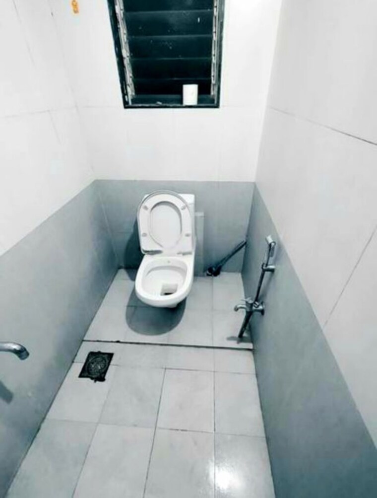 Bathroom, ambe-dham-chs 2 Bedroom 810 Sq.Ft. Apartment In Mulund West Mumbai 10435378
