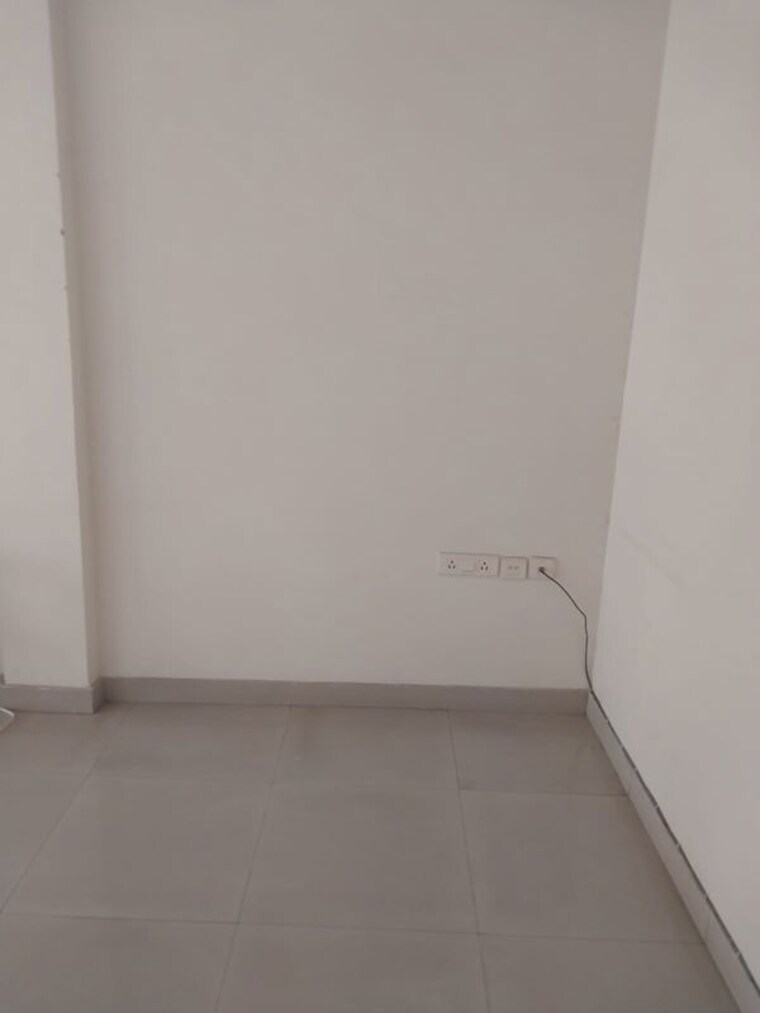 Room, sion 2 Bedroom 570 Sq.Ft. Apartment In Sion Mumbai 10435369