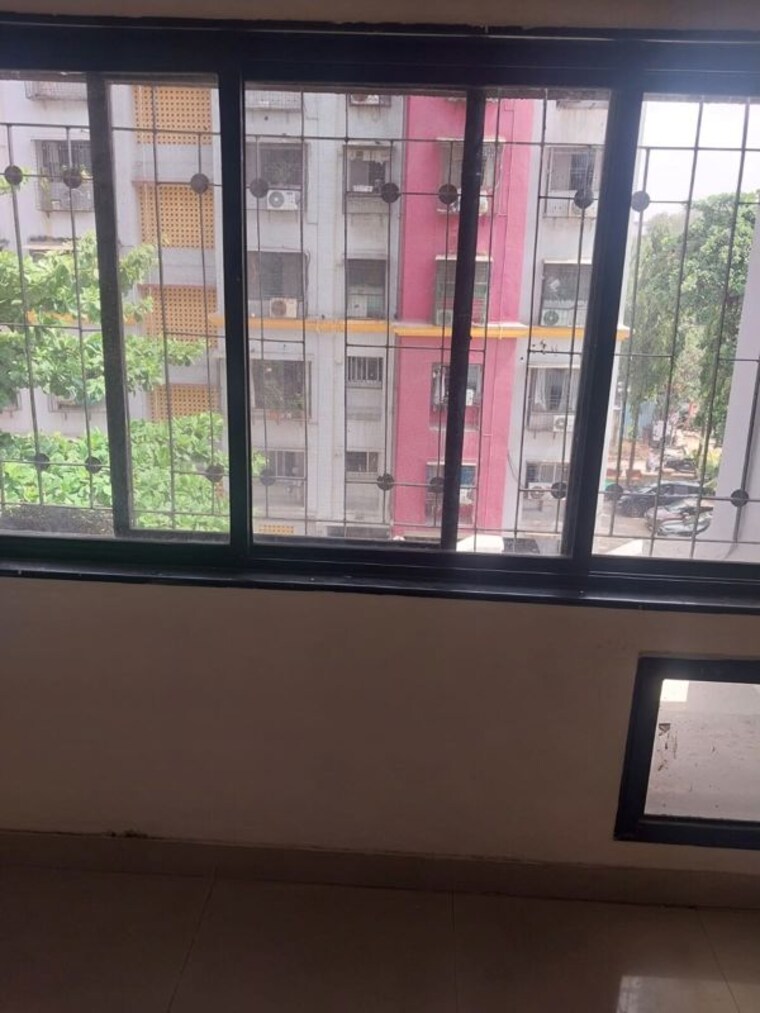 Room, sion 2 Bedroom 570 Sq.Ft. Apartment In Sion Mumbai 10435369