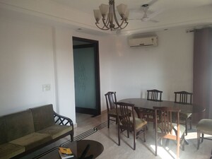 Team Area in 4 BHK Villa at Sector 25 – for Rent