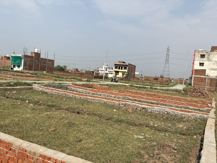 Exterior View, parao  1000 Sq.Ft. Plot In Parao Varanasi 10435398