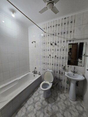 Bathroom in 3 BHK Builder Floor at Sector 46 – for Rent