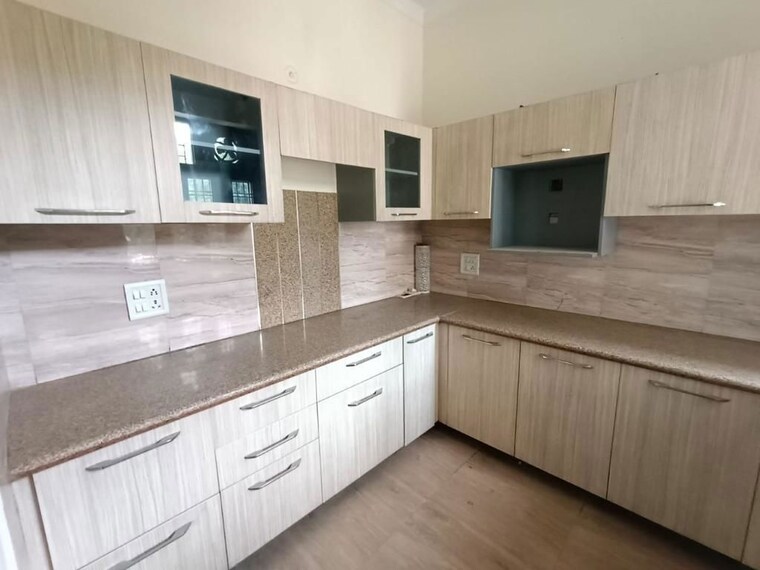 Kitchen, ansal-sushant-residency 3 Bedroom 240 Sq.Yd. Builder Floor In Sushant Lok Iii Gurgaon 10435429