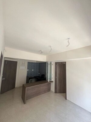 Room in 2 BHK Apartment at Lodha Crown Quality Homes Dombivli, Dombivli East – for Rent
