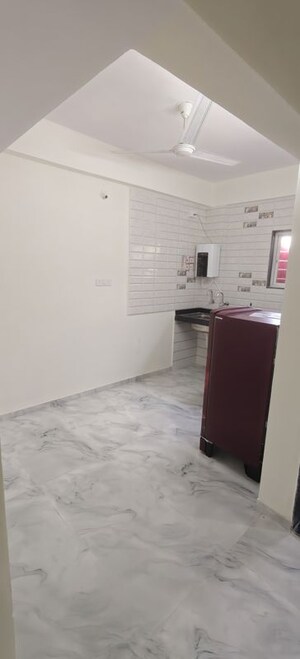 Room in 2 BHK Independent House at Gokhalenagar – for Rent