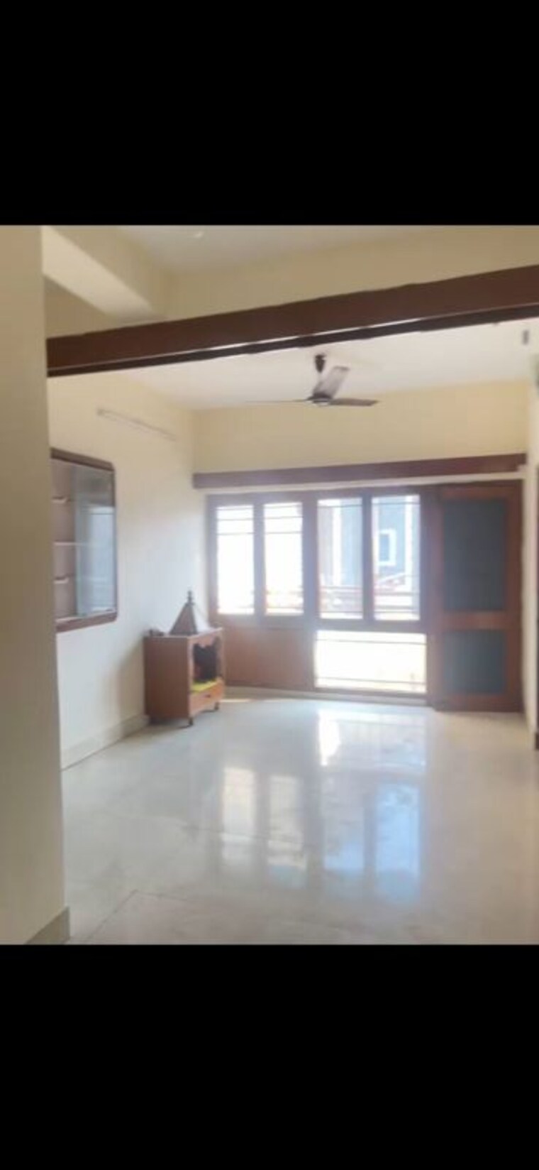 Hall, ip extension 2 Bedroom 1000 Sq.Ft. Apartment In Ip Extension Delhi 10435452