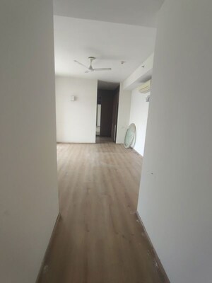 Furnished Amenities in 3.5 BHK Apartment at Ireo Victory Valley, Sector 67 – for Sale