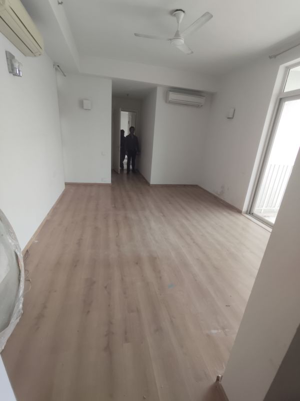 3.5 BHK + Pooja Room,Servant Room 2385 Sq.Ft. Apartment in Ireo Victory Valley