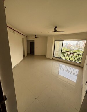 Room in 2 BHK Apartment at Nirmal City Of Joy, Mulund West – for Rent
