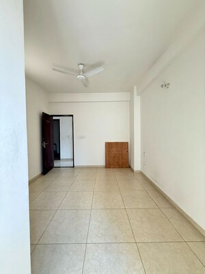 Room in 3 BHK Apartment at Sushma Crescent, Dhakoli – for Rent