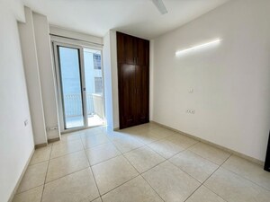 Room in 3 BHK Apartment at Sushma Crescent, Dhakoli – for Rent