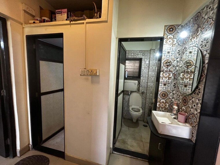 Living Room, puranik-city-phase-ii 1 Bedroom 400 Sq.Ft. Apartment In Ghodbunder Road Thane 10435541