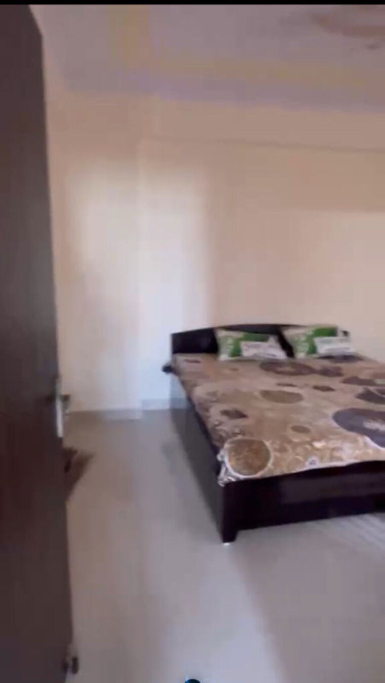 Bedroom, proview-officer-city 3 Bedroom 1475 Sq.Ft. Apartment In Raj Nagar Extension Ghaziabad 10435605