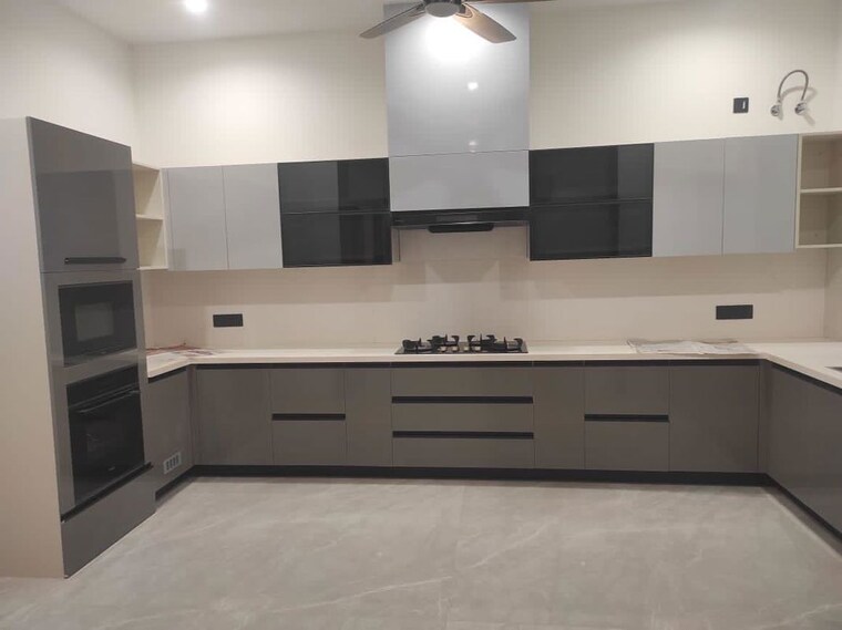 Kitchen, sector 78 6 Bedroom 300 Sq.Ft. Independent House In Sector 78 Mohali 10435609