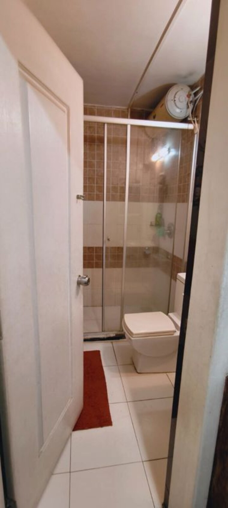Bathroom, darode-jog-blossom-bouleward 3 Bedroom 1900 Sq.Ft. Apartment In Koregaon Park Pune 10435626