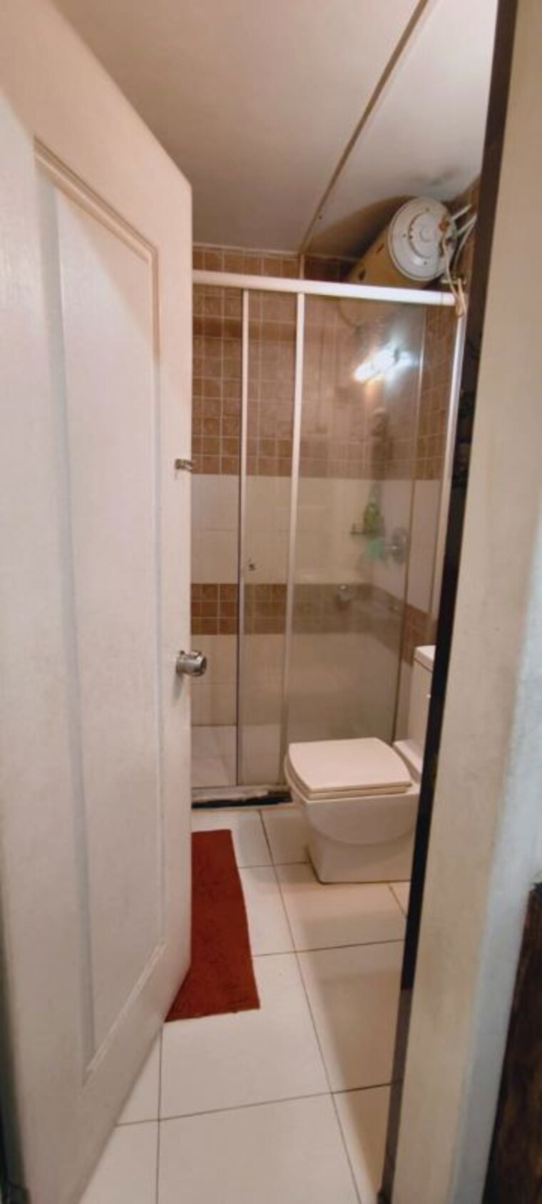 Bathroom, darode-jog-blossom-bouleward 3 Bedroom 1900 Sq.Ft. Apartment In Koregaon Park Pune 10435626