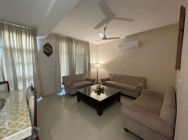 Living Room, sushma-elite-cross 3 Bedroom 1450 Sq.Ft. Apartment In Dhakoli Zirakpur 10435616