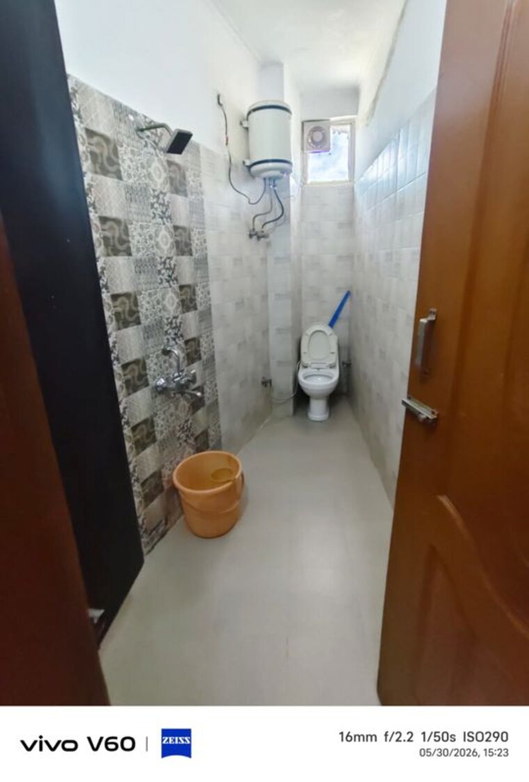 Bathroom, aps-apartment 1 Bedroom 650 Sq.Ft. Builder Floor In Indrapuram Ghaziabad 10435635