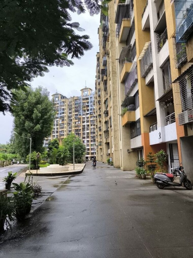 Exterior View, balaji-garden-chs 2 Bedroom 650 Sq.Ft. Apartment In Kopar Khairane Navi Mumbai 10435651