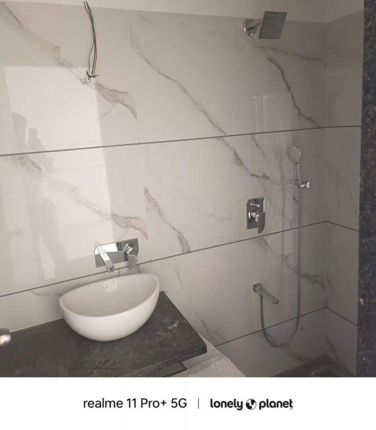Bathroom, shubham-trident 3.5 Bedroom 1400 Sq.Ft. Apartment In Chembur Mumbai 10435652