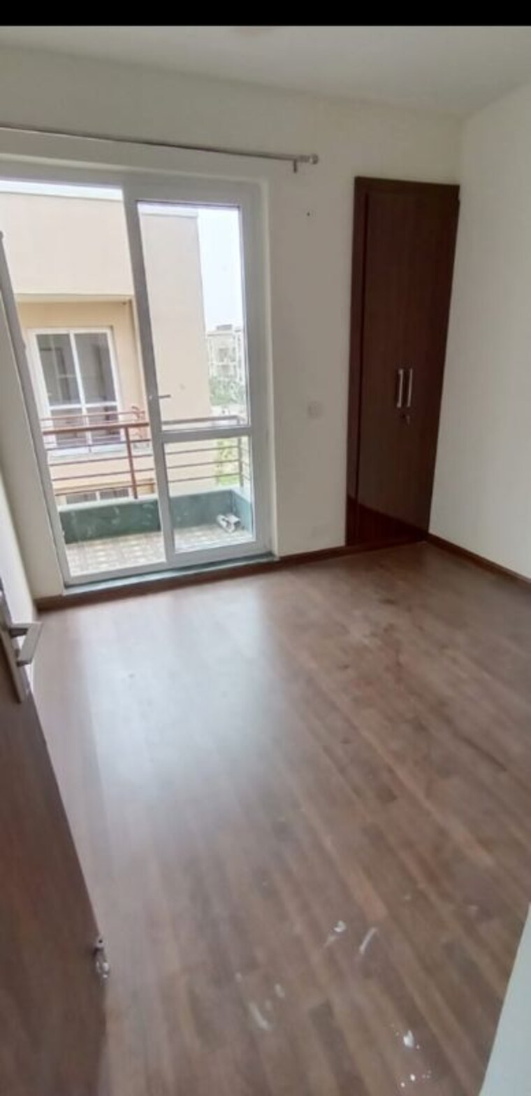 Room, bptp-parkland 3 Bedroom 250 Sq.Ft. Apartment In Sector 75 Faridabad 10435665