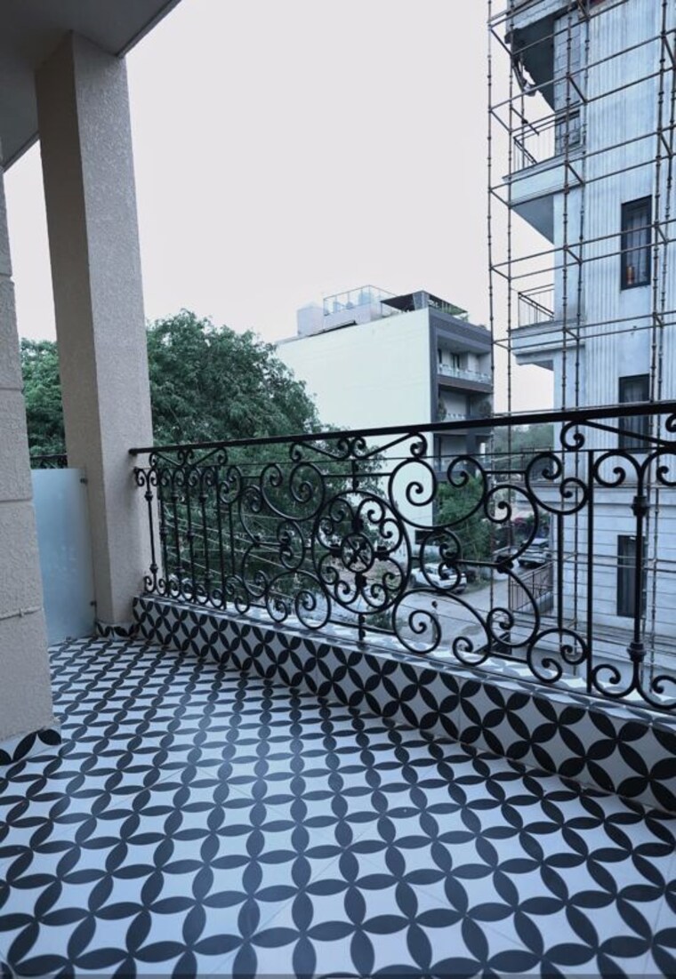 Balcony, sushant lok ii 3 Bedroom 2500 Sq.Ft. Builder Floor In Sushant Lok ii Gurgaon 10435628