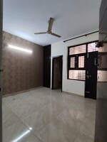 2 BHK 153 Sq.Yd. Builder Floor in Sainik Colony