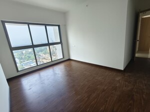 Room in 3 BHK Apartment at Rajesh Raj Infinia, Malad West – for Rent