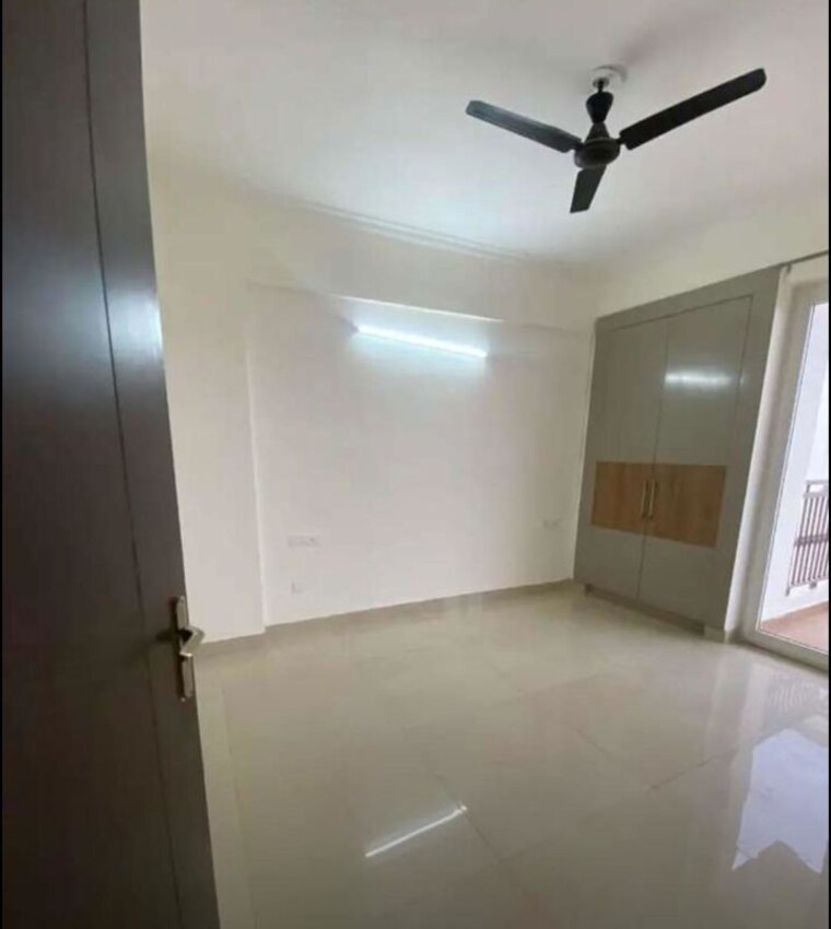 Room, affinity-greens 3 Bedroom 1575 Sq.Ft. Apartment In International Airport Road Zirakpur 10435777