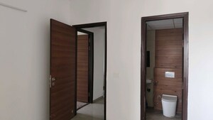 Room in 2 BHK Apartment at ACE Parkway, Sector 150 – for Rent