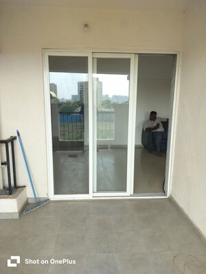 Room in 2 BHK Apartment at SR The Fountainhead, Balewadi – for Rent