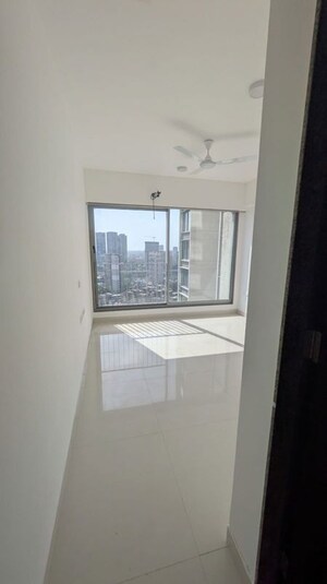 Room in 2 BHK Apartment at Sunteck City Avenue 4, Goregaon West – for Sale